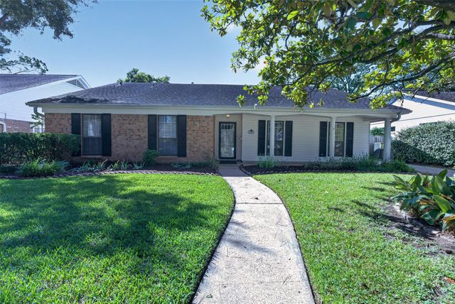 12507 Kingsride Lane, Houston, TX 77024