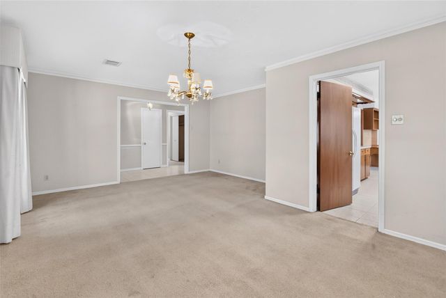 12507 Kingsride Lane, Houston, TX 77024
