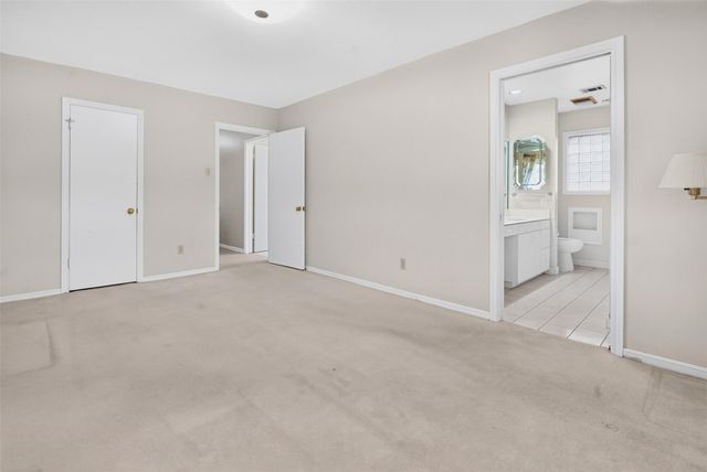 12507 Kingsride Lane, Houston, TX 77024