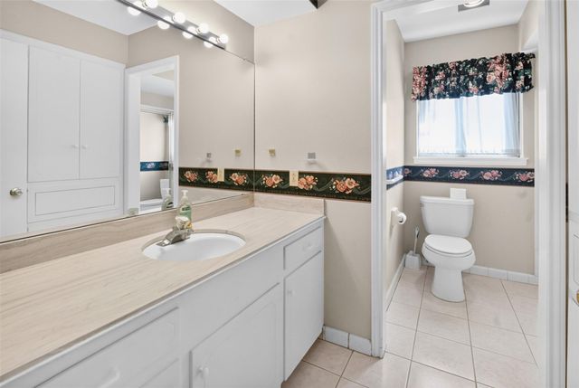 12507 Kingsride Lane, Houston, TX 77024