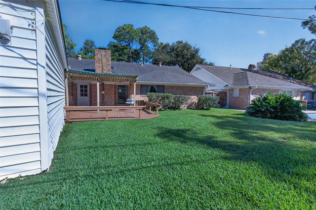 12507 Kingsride Lane, Houston, TX 77024