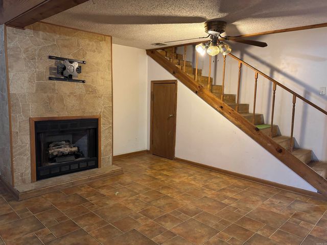 703 W 4Th St, Lonoke, AR 72086