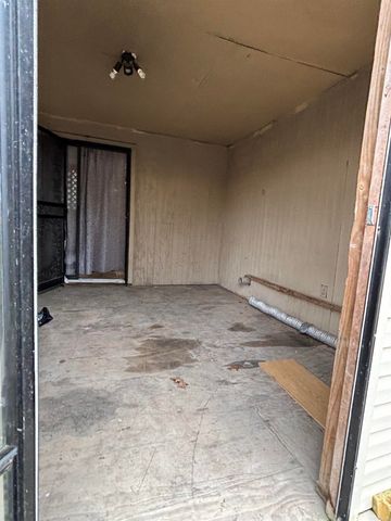 703 W 4Th St, Lonoke, AR 72086