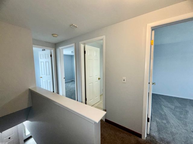 45183 Kensington Street, Utica, MI 48317