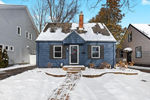 1881 Hazel Street, Birmingham, MI 48009