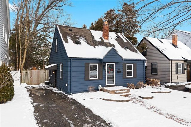 1881 Hazel Street, Birmingham, MI 48009