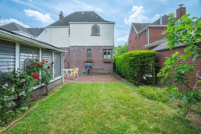 141-27 Coolidge Avenue, New York City, NY 11435