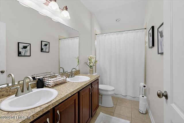 5888 WIND CAVE Lane, Jacksonville, FL 32258