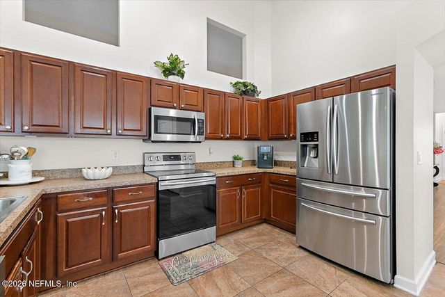 5888 WIND CAVE Lane, Jacksonville, FL 32258