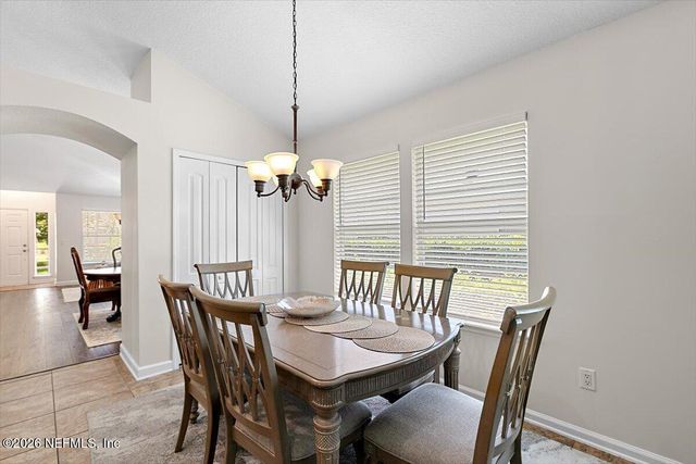 5888 WIND CAVE Lane, Jacksonville, FL 32258