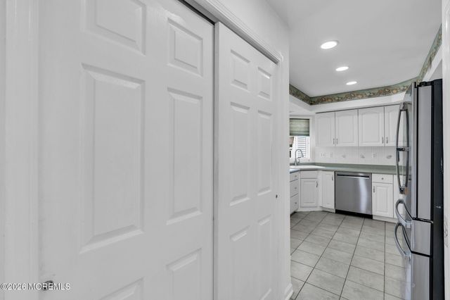 30 Toppinglift Drive, Bayville, NJ 08721