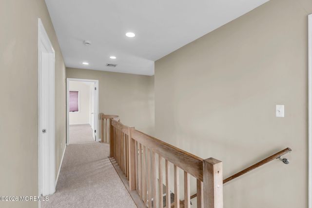 30 Toppinglift Drive, Bayville, NJ 08721