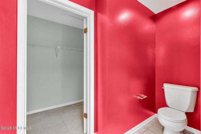 30 Toppinglift Drive, Bayville, NJ 08721