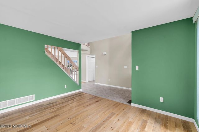 30 Toppinglift Drive, Bayville, NJ 08721