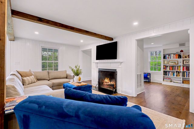 10 Cedar Lane, Weston, CT 06683