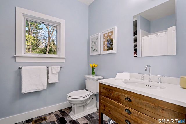 10 Cedar Lane, Weston, CT 06683