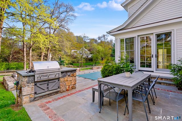 10 Cedar Lane, Weston, CT 06683