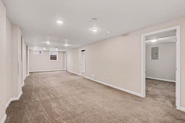 5015 Fullerton Drive, Columbus, OH 43232