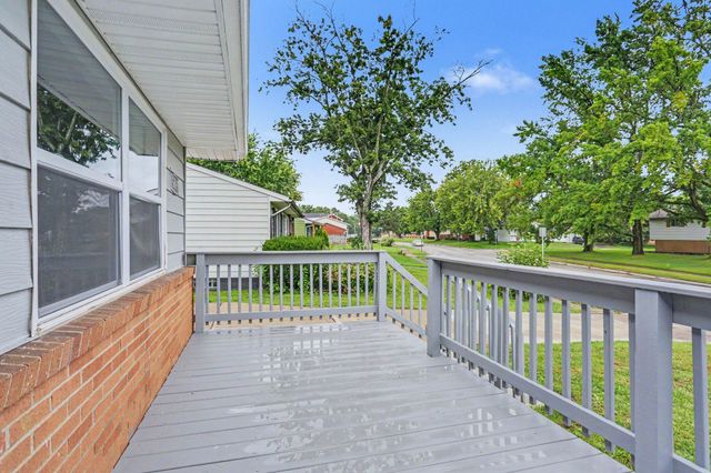 5015 Fullerton Drive, Columbus, OH 43232