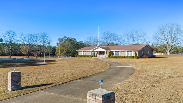 9920 S County Rd. 49, Slocomb, AL 36375