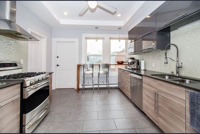 53 Prince St 3, Cambridge, MA 02139