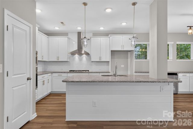 1879 Felts Parkway, Fort Mill, SC 29715