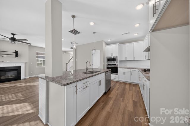 1879 Felts Parkway, Fort Mill, SC 29715