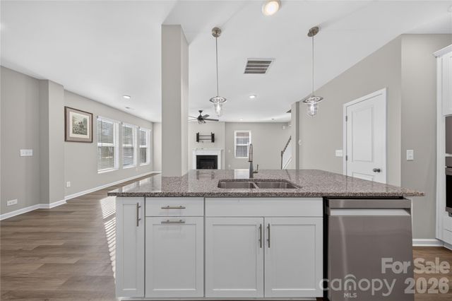 1879 Felts Parkway, Fort Mill, SC 29715