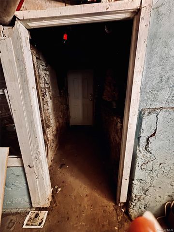 113 Old Bay Street, Peekskill, NY 10566