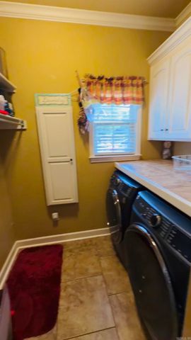 1916 Oakbrook Drive, Sherwood, AR 72120