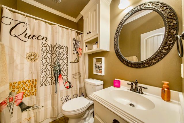 1916 Oakbrook Drive, Sherwood, AR 72120