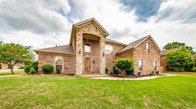 1916 Oakbrook Drive, Sherwood, AR 72120