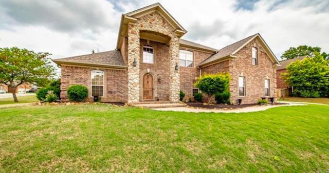 1916 Oakbrook Drive, Sherwood, AR 72120
