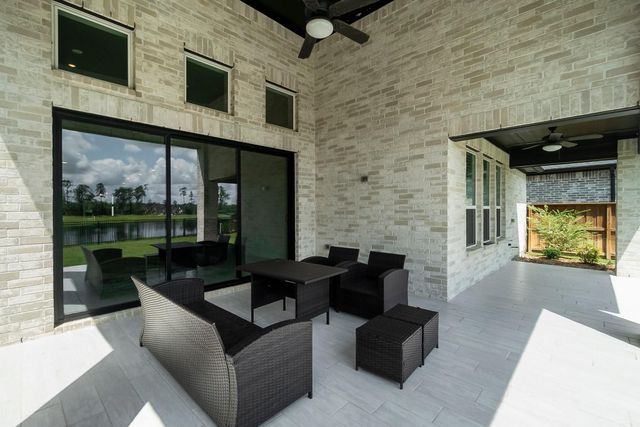 28295 Emerald Bend Drive, Spring, TX 77386