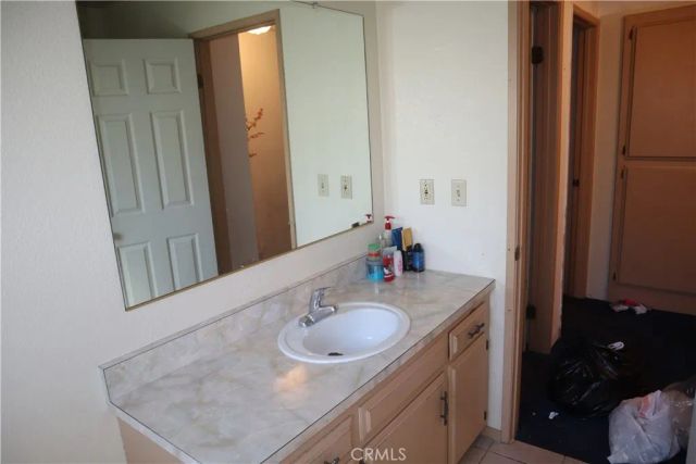 14955 Elizabeth Lake, Lake Hughes, CA 93532