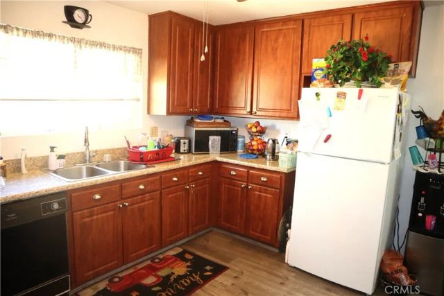 14955 Elizabeth Lake, Lake Hughes, CA 93532