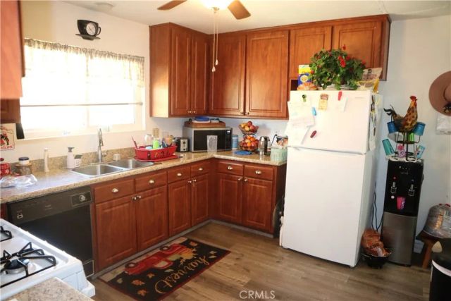 14955 Elizabeth Lake, Lake Hughes, CA 93532
