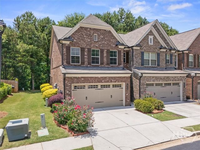 472 Braemore Mill Drive, Lawrenceville, GA 30044