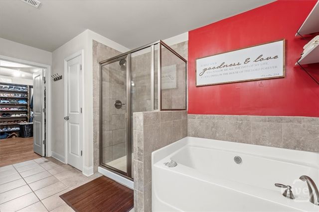 472 Braemore Mill Drive, Lawrenceville, GA 30044