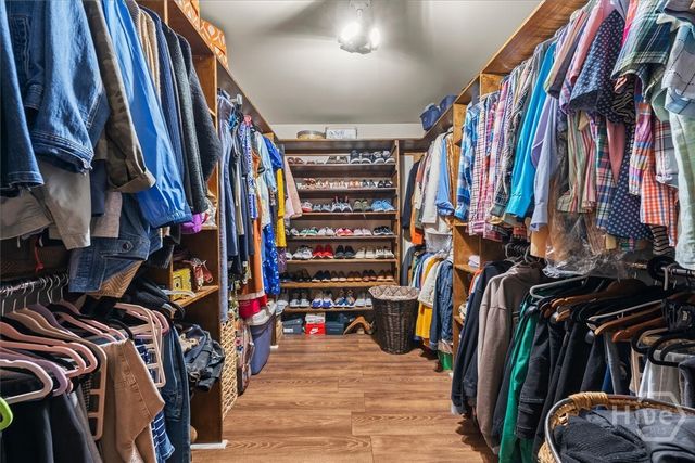 472 Braemore Mill Drive, Lawrenceville, GA 30044