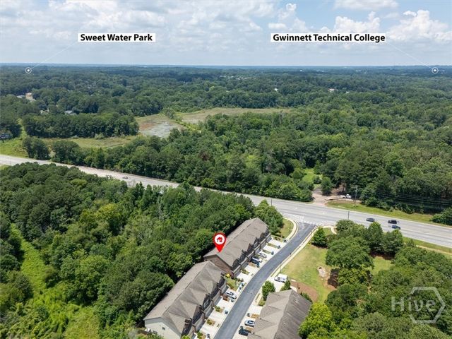 472 Braemore Mill Drive, Lawrenceville, GA 30044