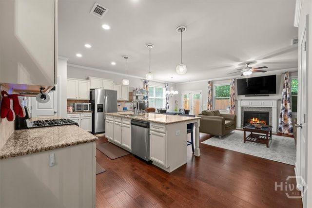 472 Braemore Mill Drive, Lawrenceville, GA 30044