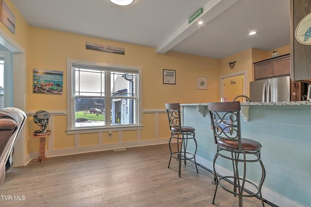 257 Lake View Estates Drive, Bristol, TN 37620