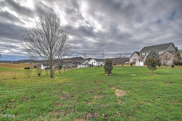 257 Lake View Estates Drive, Bristol, TN 37620