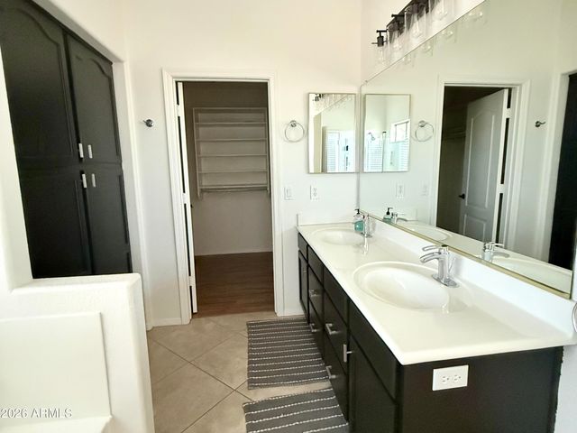 105 W DEXTER Way, San Tan Valley, AZ 85143