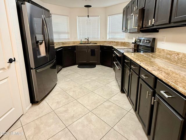 105 W DEXTER Way, San Tan Valley, AZ 85143