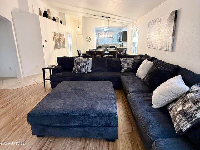 105 W DEXTER Way, San Tan Valley, AZ 85143