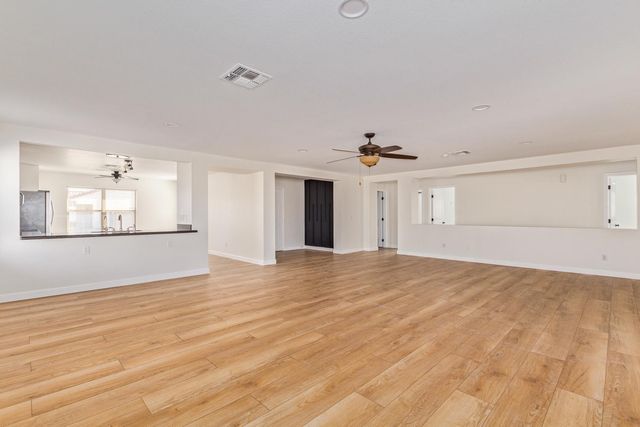 23074 N 106th Lane, Peoria, AZ 85383