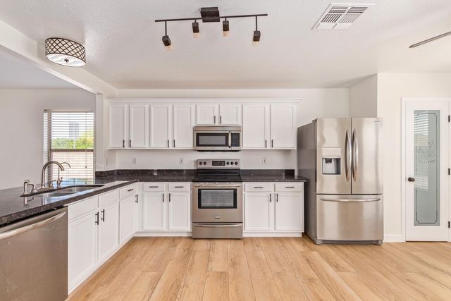 23074 N 106th Lane, Peoria, AZ 85383