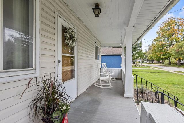 612 S WEIMAR STREET, Appleton, WI 54915